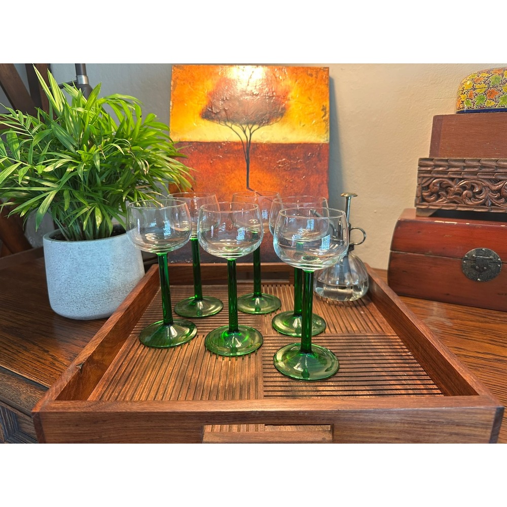 Set of 6 Vintage Luminarc Emerald Green Stem Wine Glasses France MCM Glassware - Picture 2 of 10
